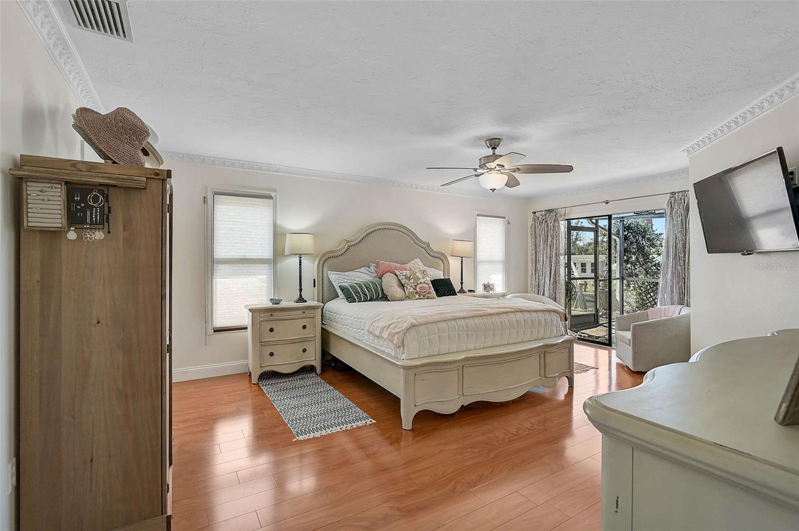 Image 20 of 53 For 801 5th Street