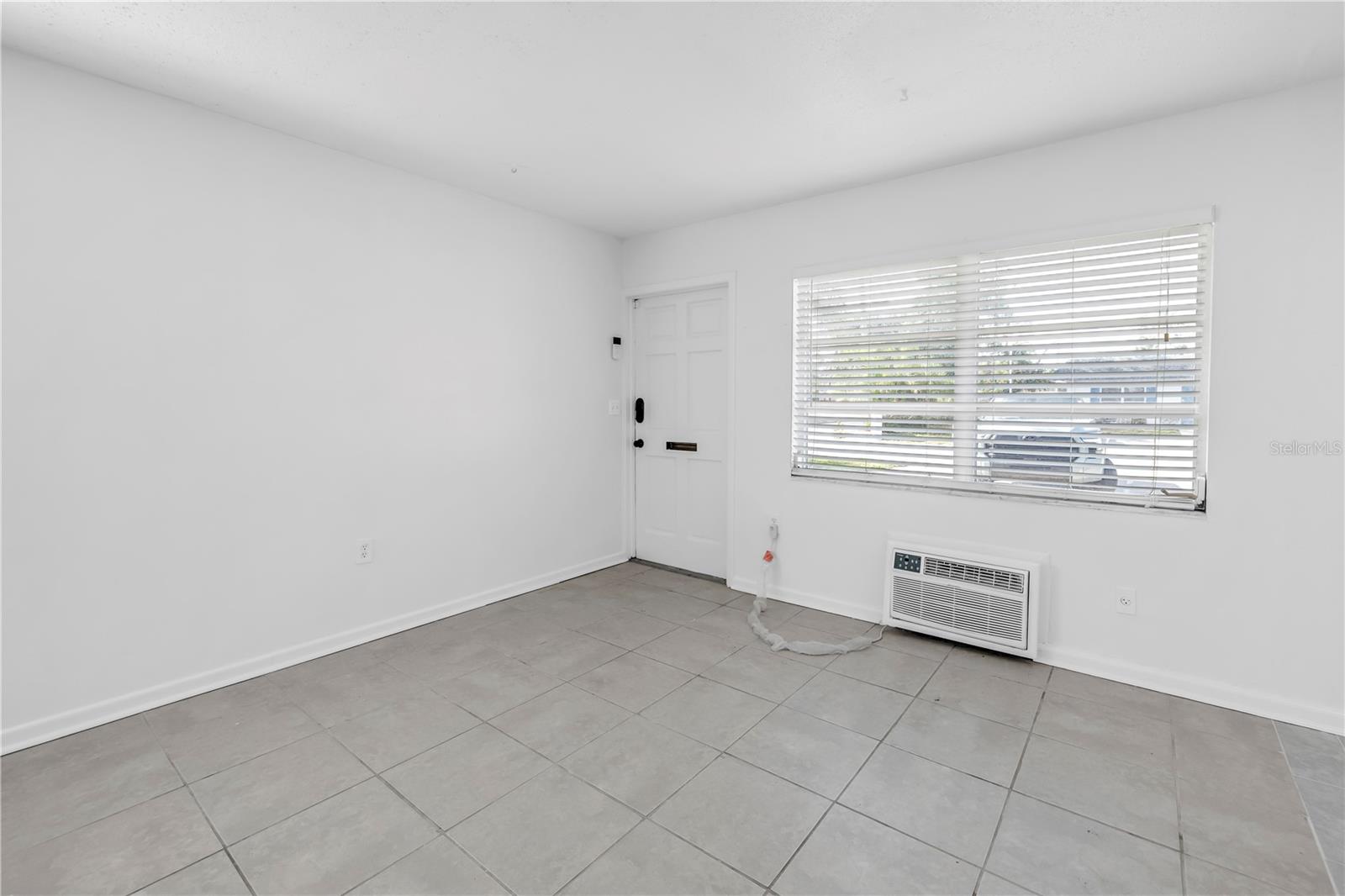 Image 8 of 17 For 4444 Swift Road 25