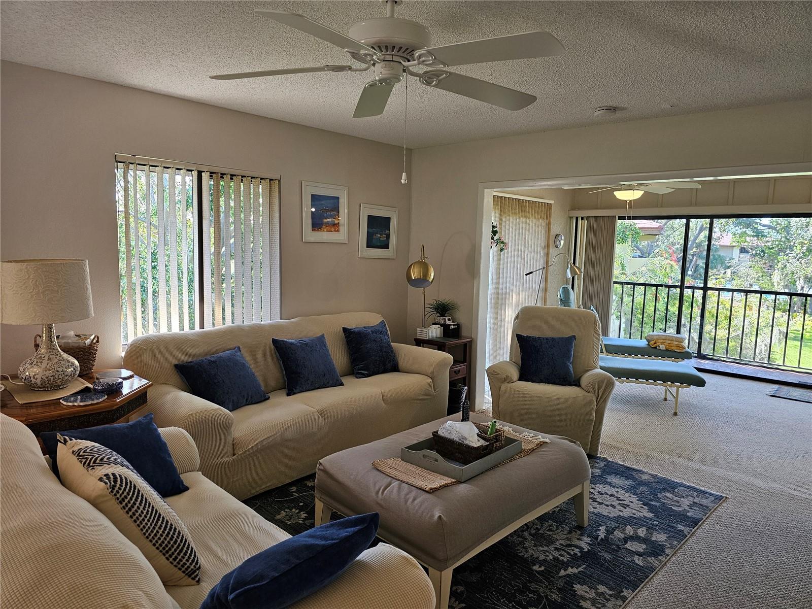Image 12 of 35 For 6423 Egret Lane 406