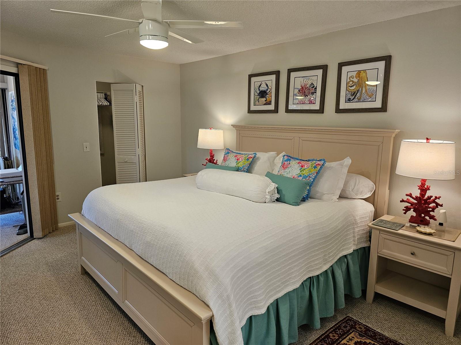 Image 17 of 35 For 6423 Egret Lane 406