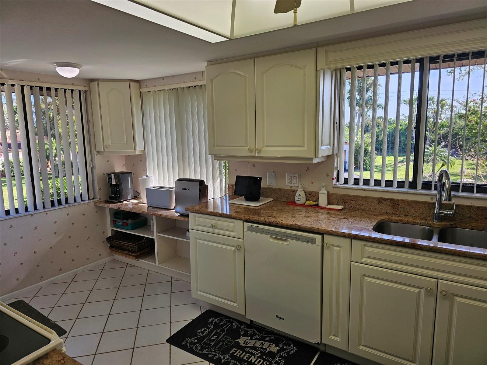 Image 8 of 35 For 6423 Egret Lane 406