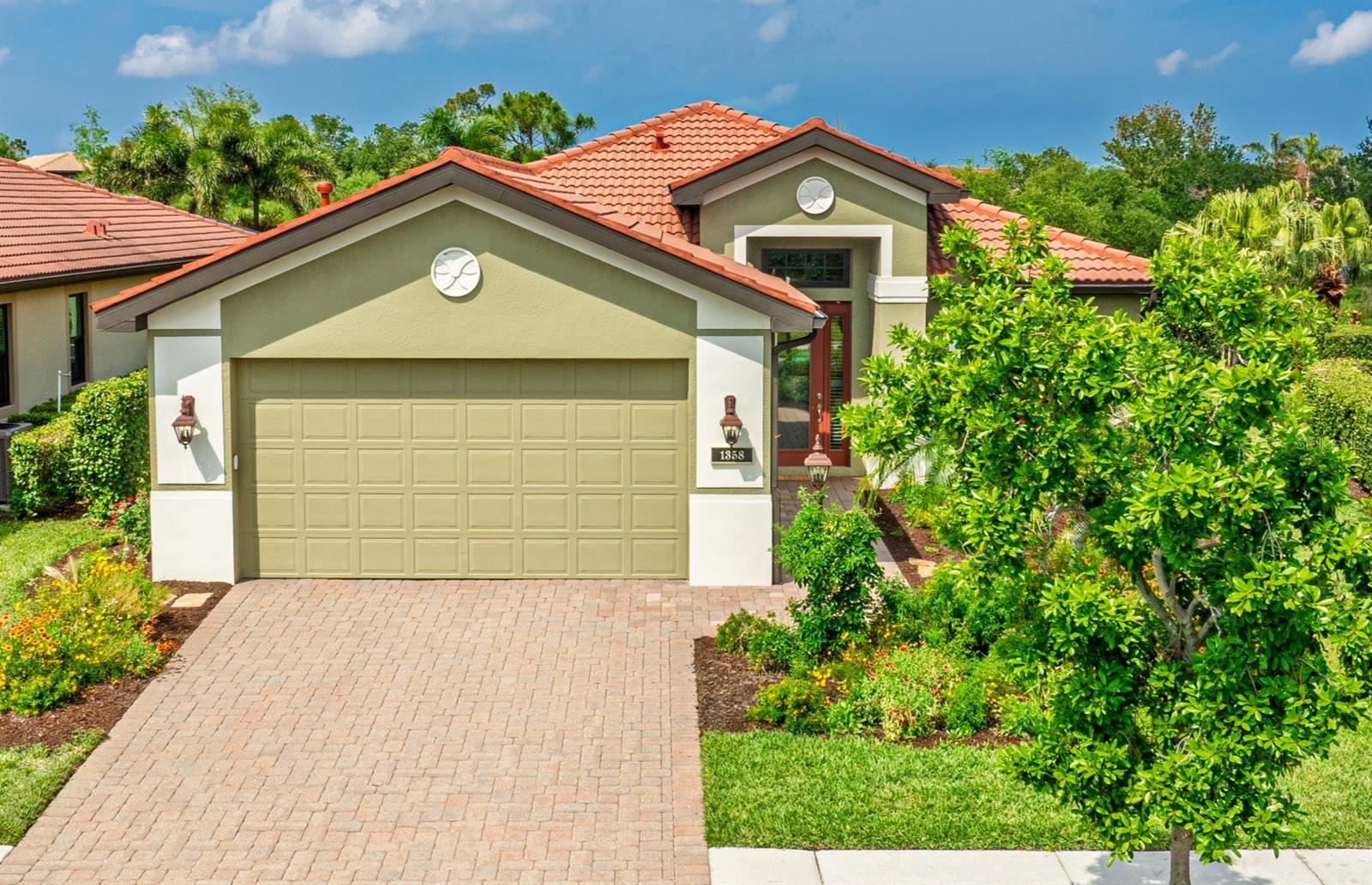 Image 2 of 53 For 1358 Cielo Court