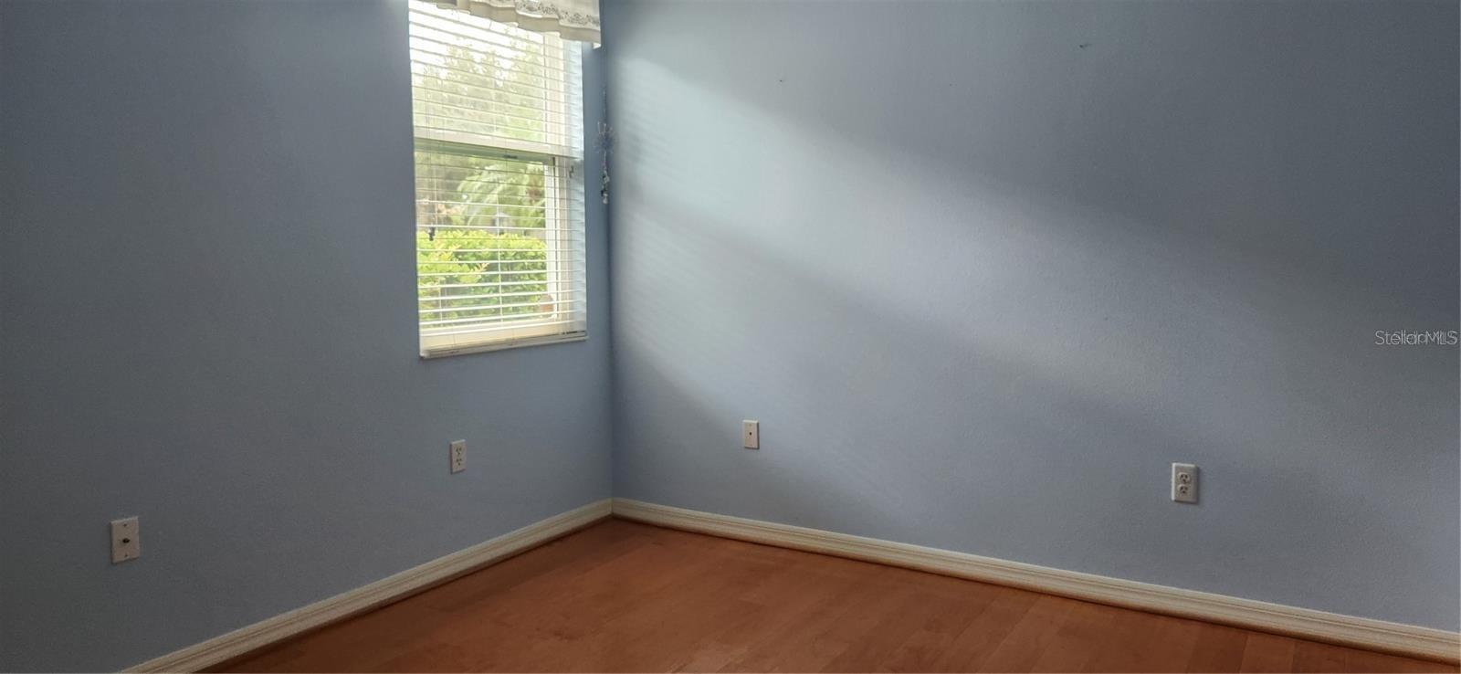 Image 22 of 28 For 6415 67th Street E