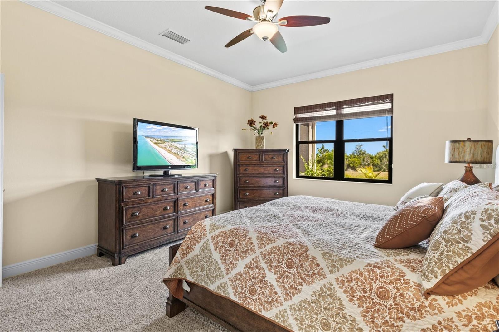 Image 23 of 56 For 10816 O Meara Way