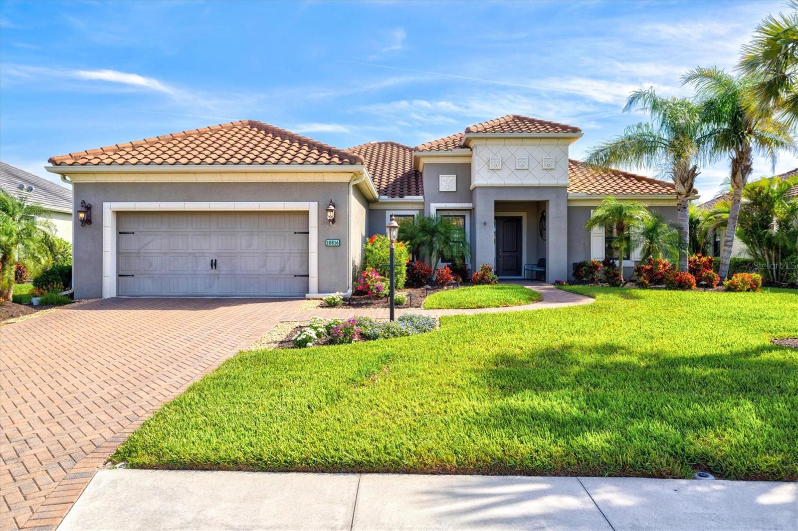 Image 2 of 52 For 10816 O Meara Way