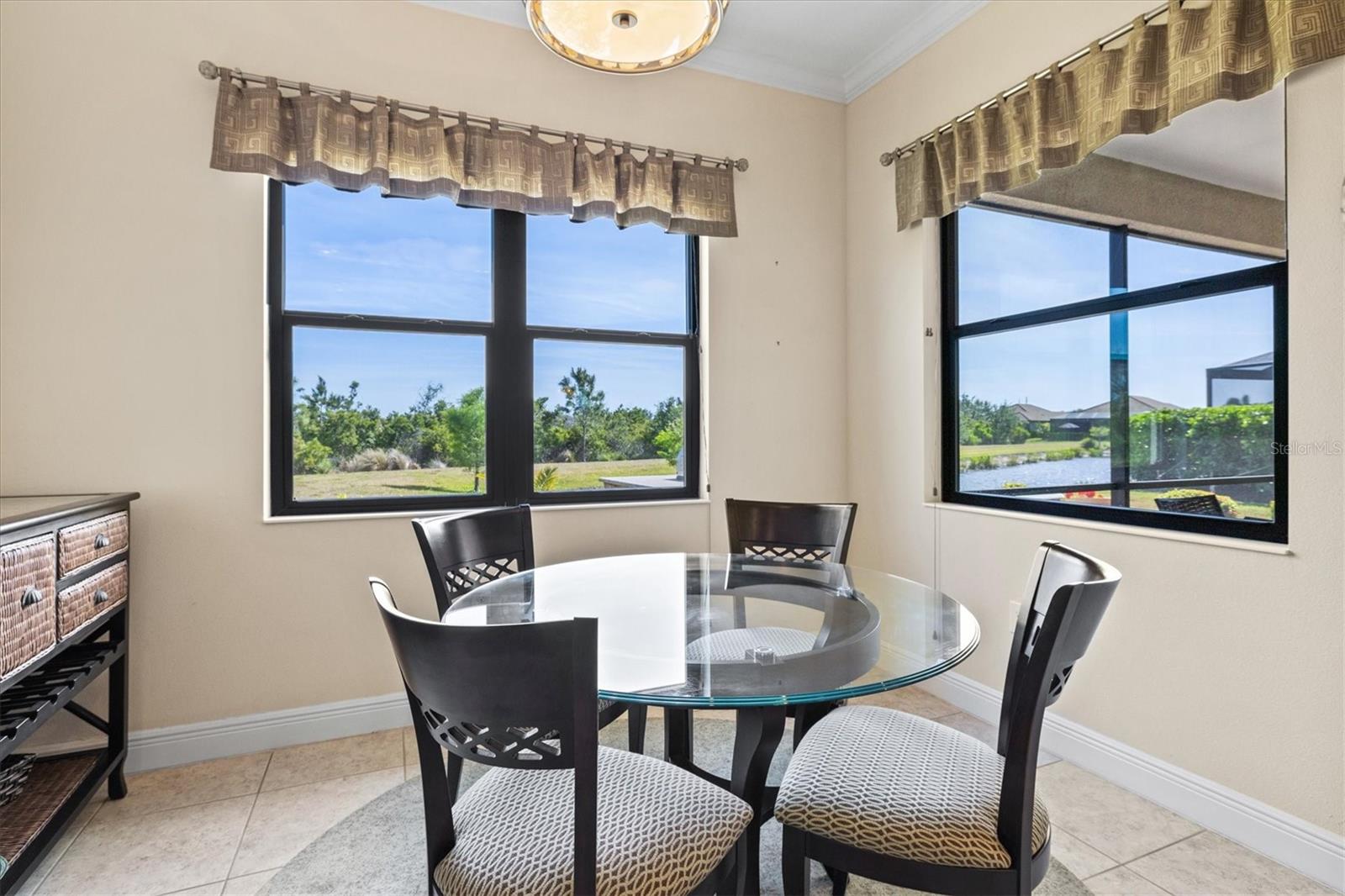 Image 20 of 52 For 10816 O Meara Way