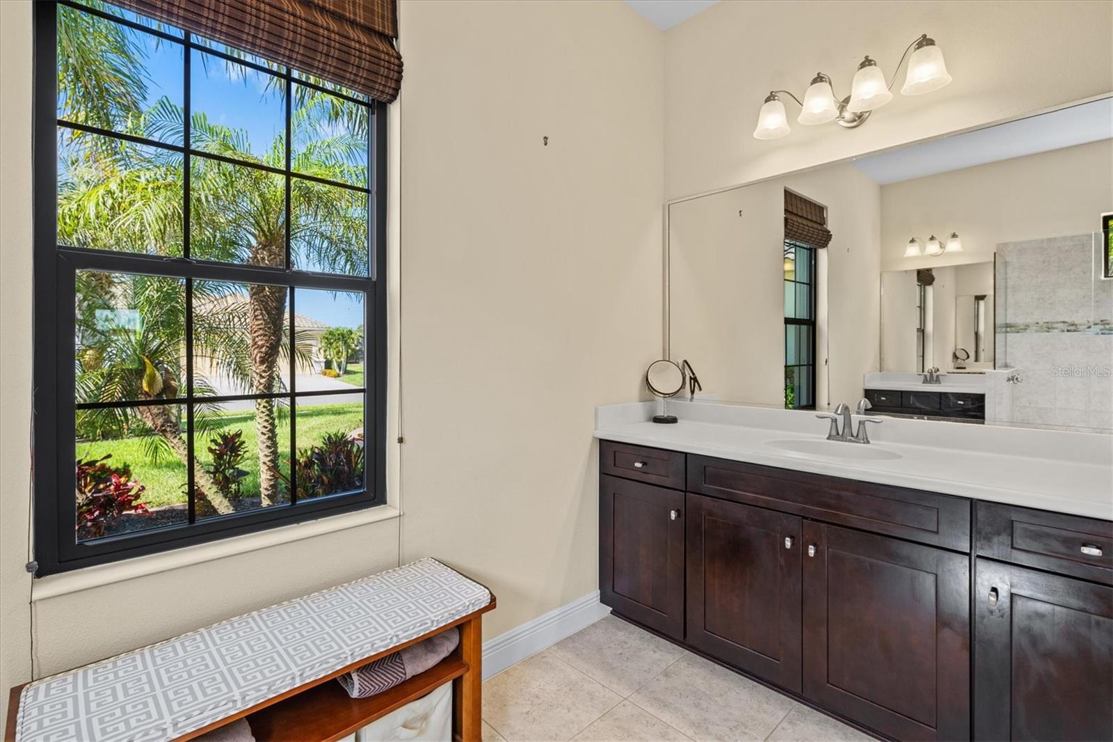 Image 28 of 52 For 10816 O Meara Way