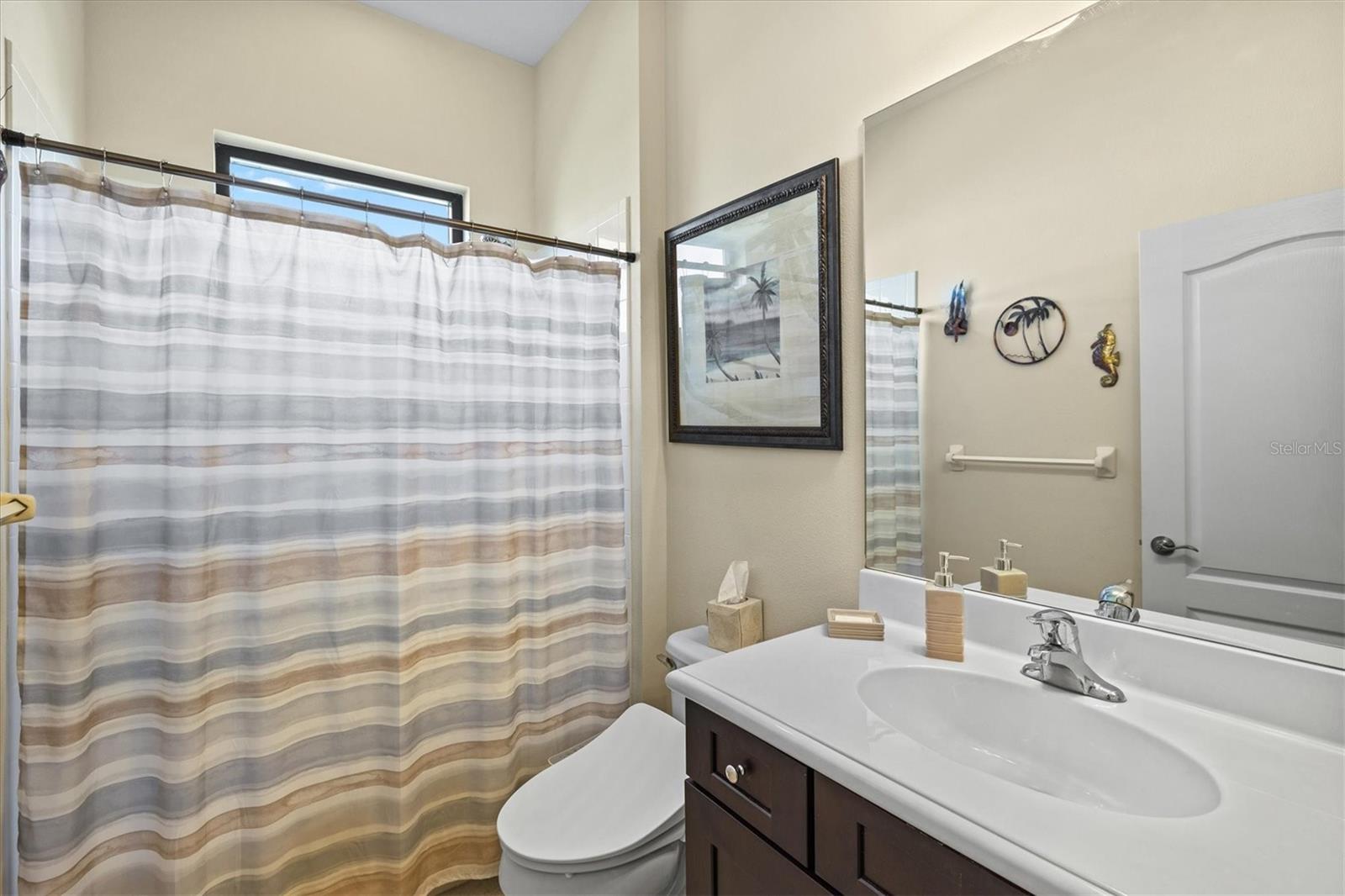Image 32 of 52 For 10816 O Meara Way