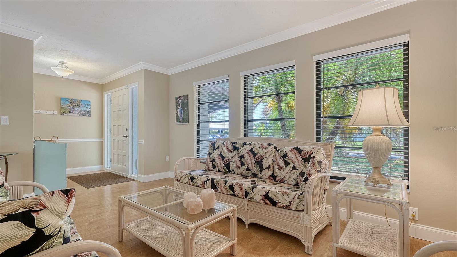Image 11 of 49 For 301 Angelico Drive