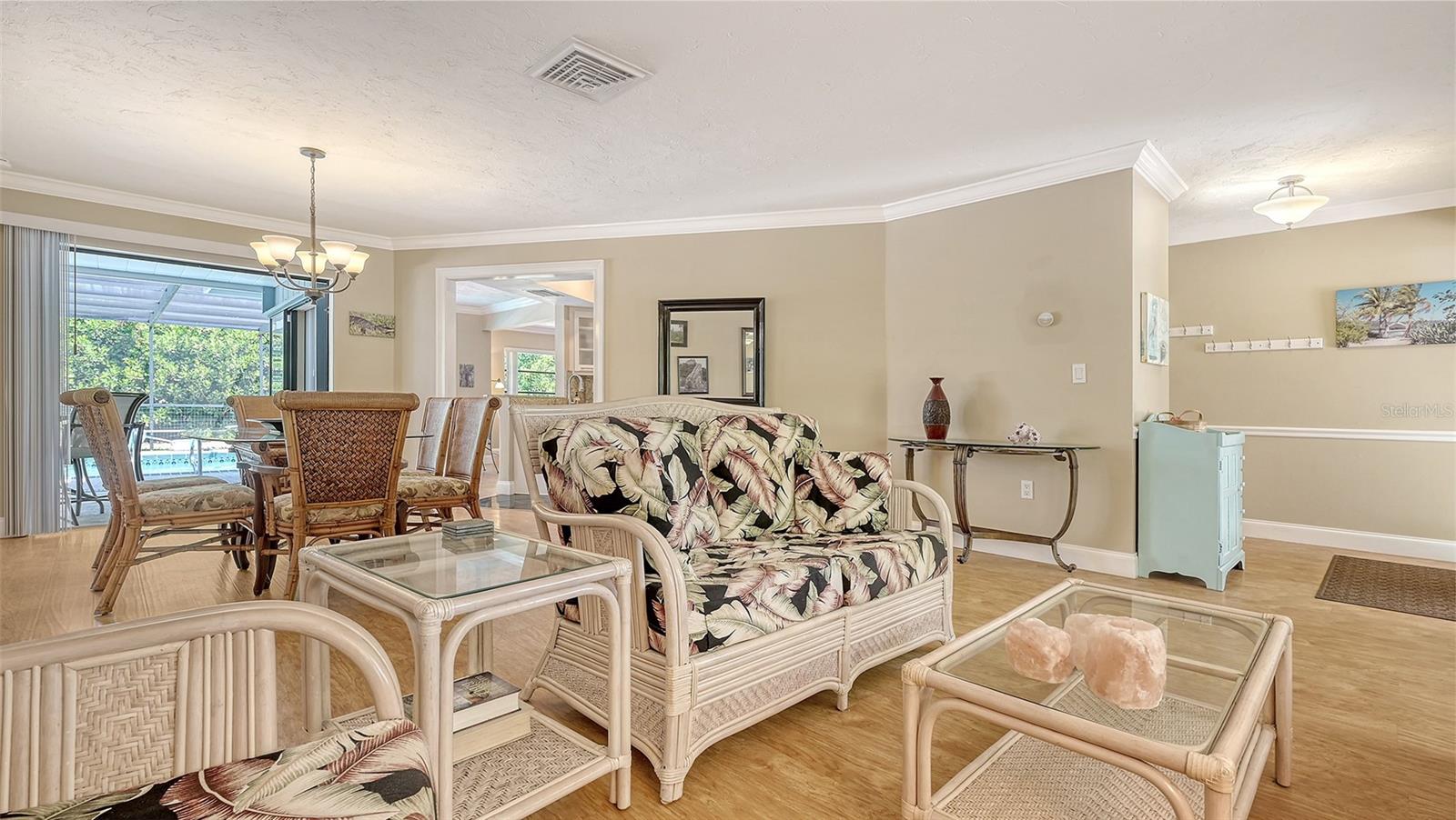 Image 9 of 49 For 301 Angelico Drive