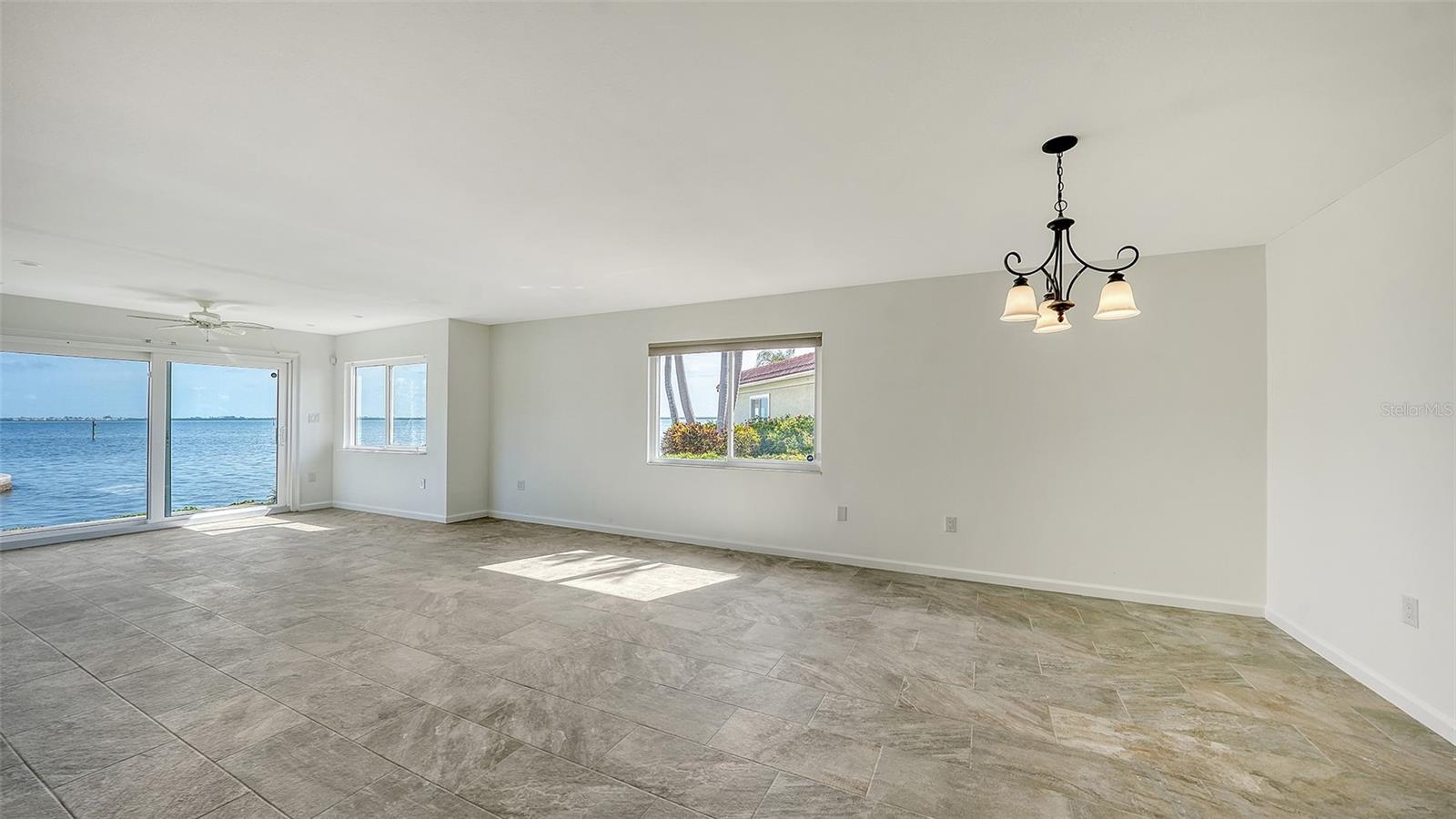 Image 6 of 59 For 4968 Gulf Of Mexico Drive Villa 22
