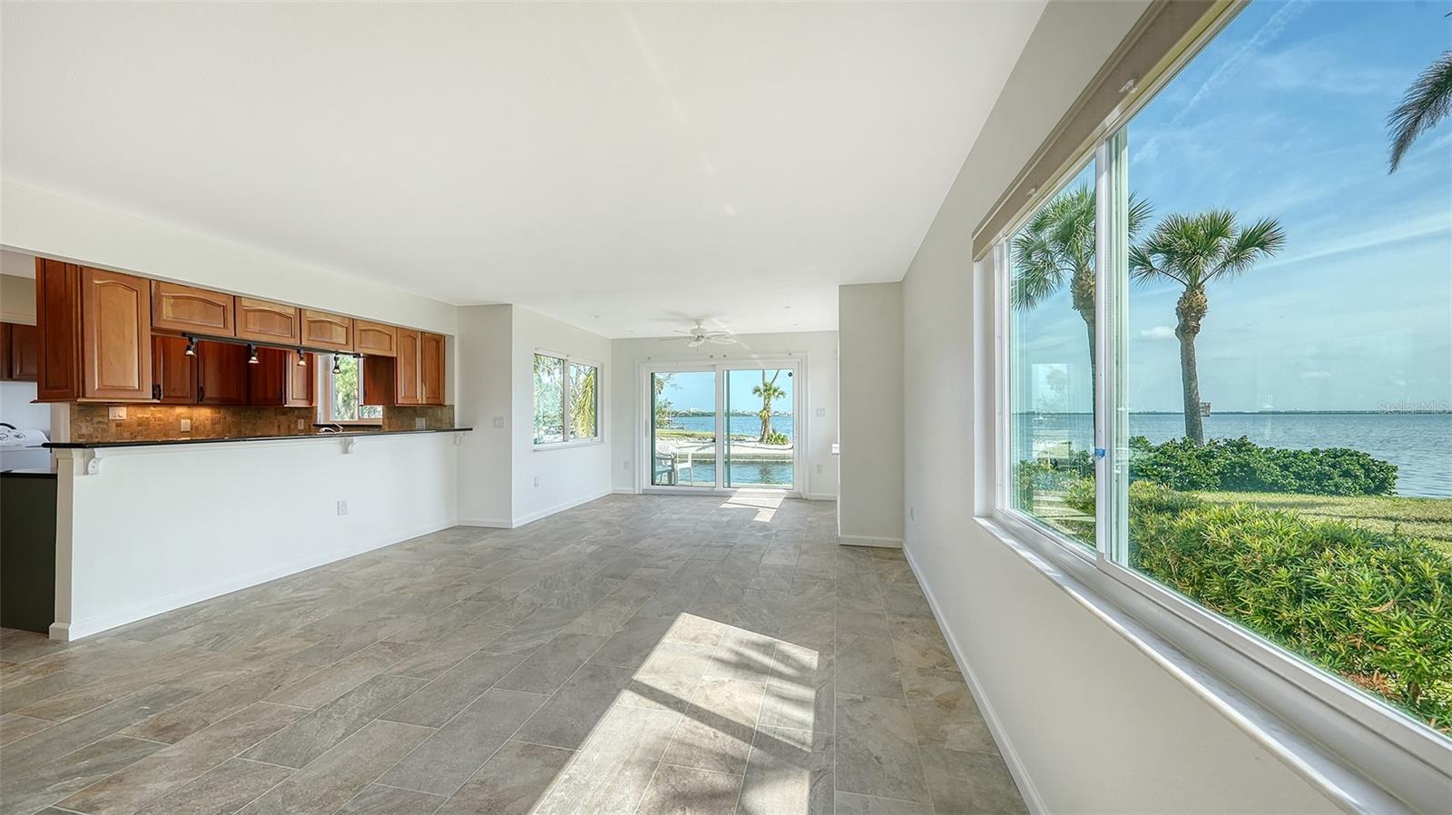 Image 8 of 59 For 4968 Gulf Of Mexico Drive Villa 22