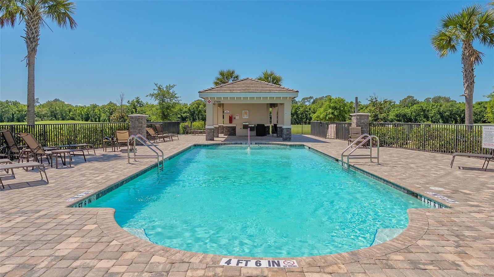 Image 37 of 72 For 17902 Gawthrop Drive 402