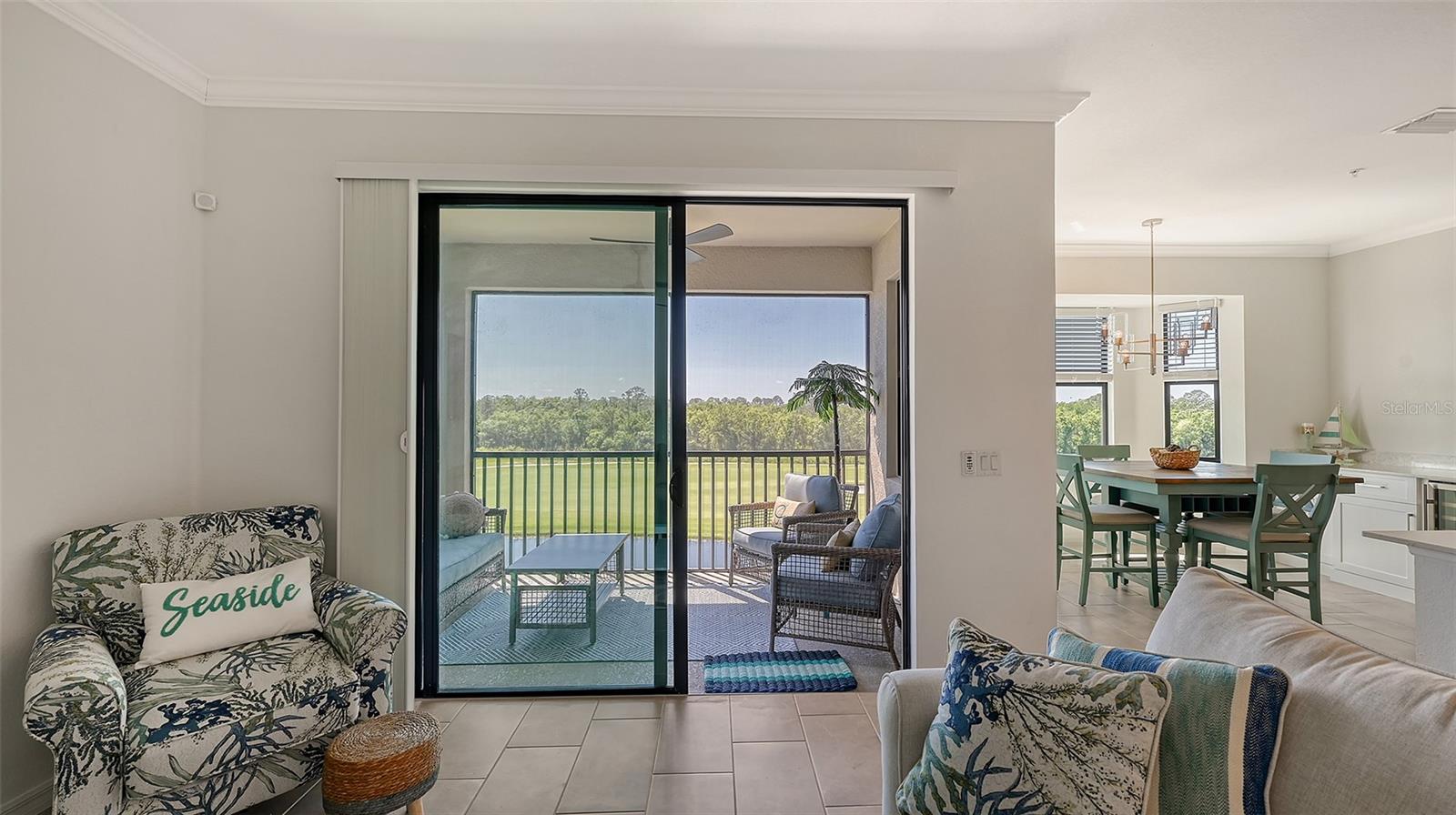 Image 8 of 72 For 17902 Gawthrop Drive 402