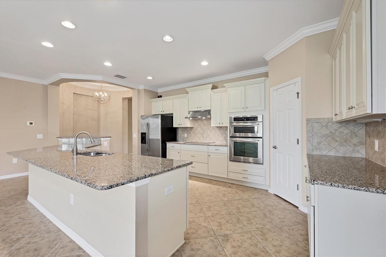 Image 10 of 63 For 19138 Kirella Street