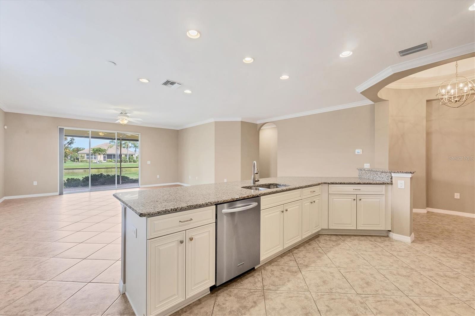 Image 13 of 63 For 19138 Kirella Street