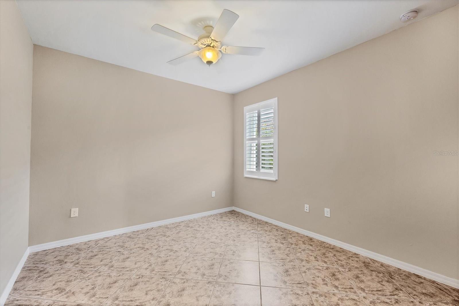 Image 25 of 63 For 19138 Kirella Street