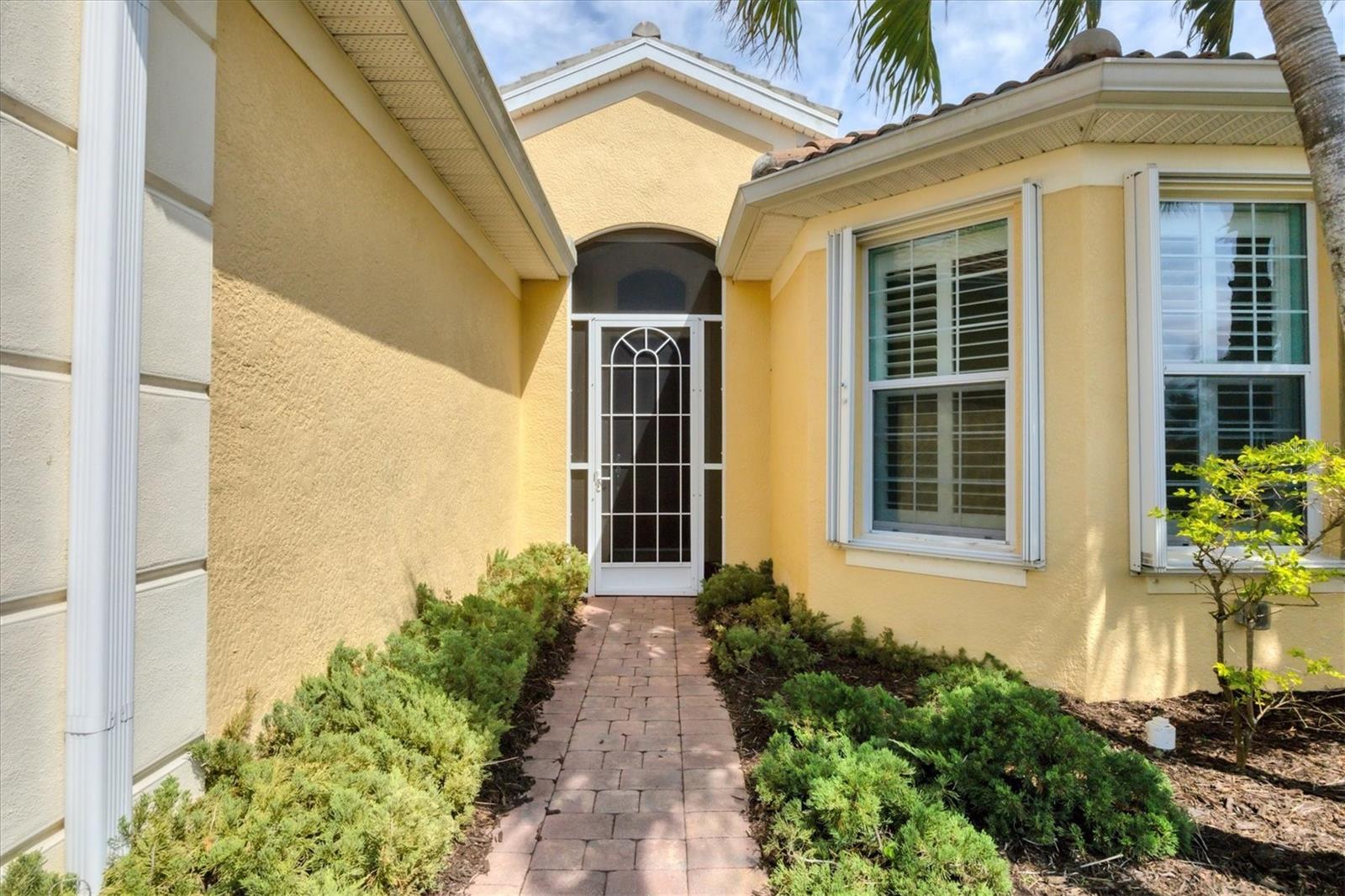 Image 5 of 63 For 19138 Kirella Street