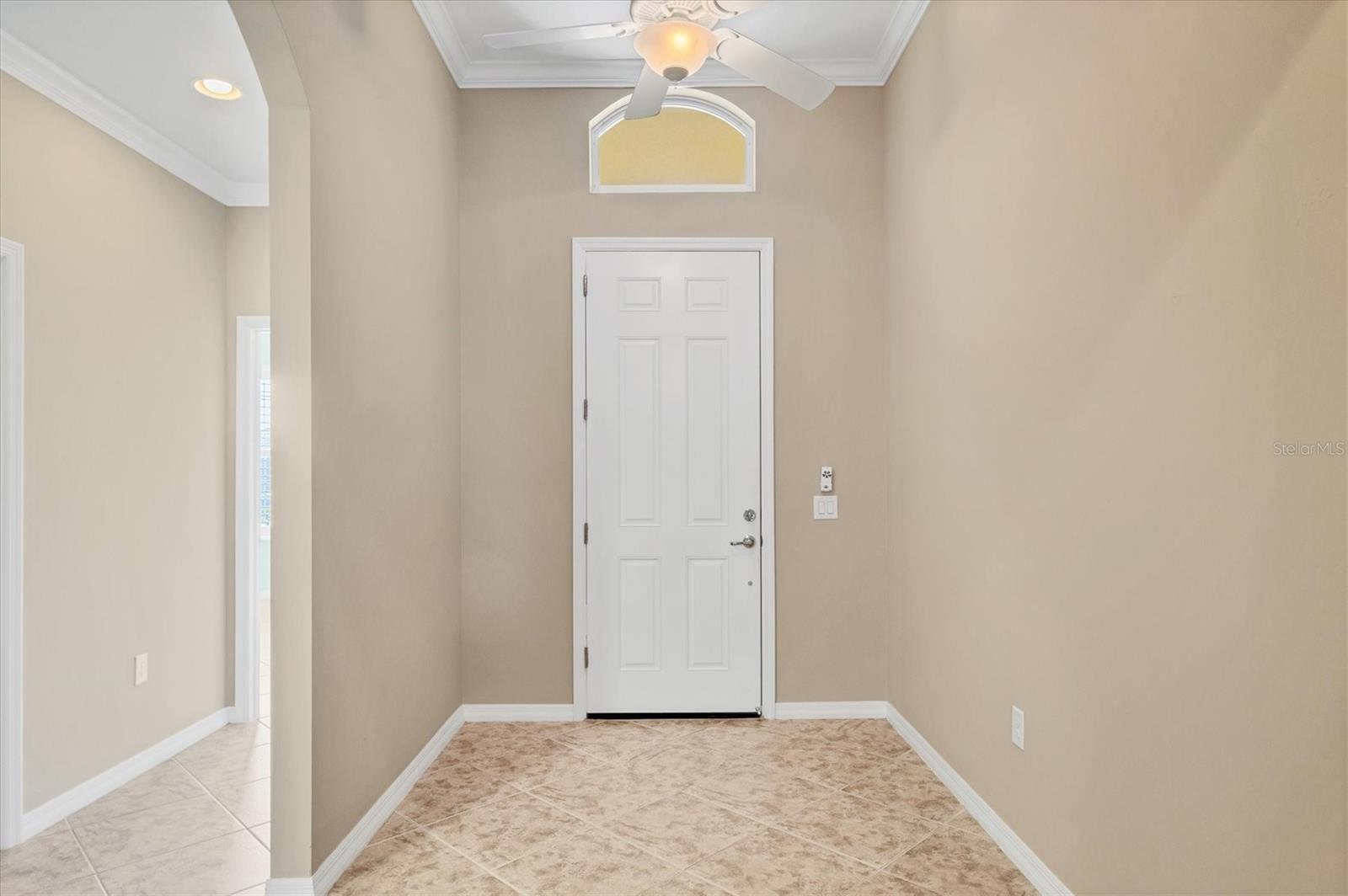 Image 6 of 63 For 19138 Kirella Street