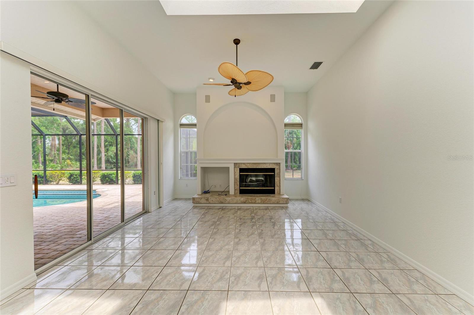 Image 20 of 53 For 5533 Ashley Parkway