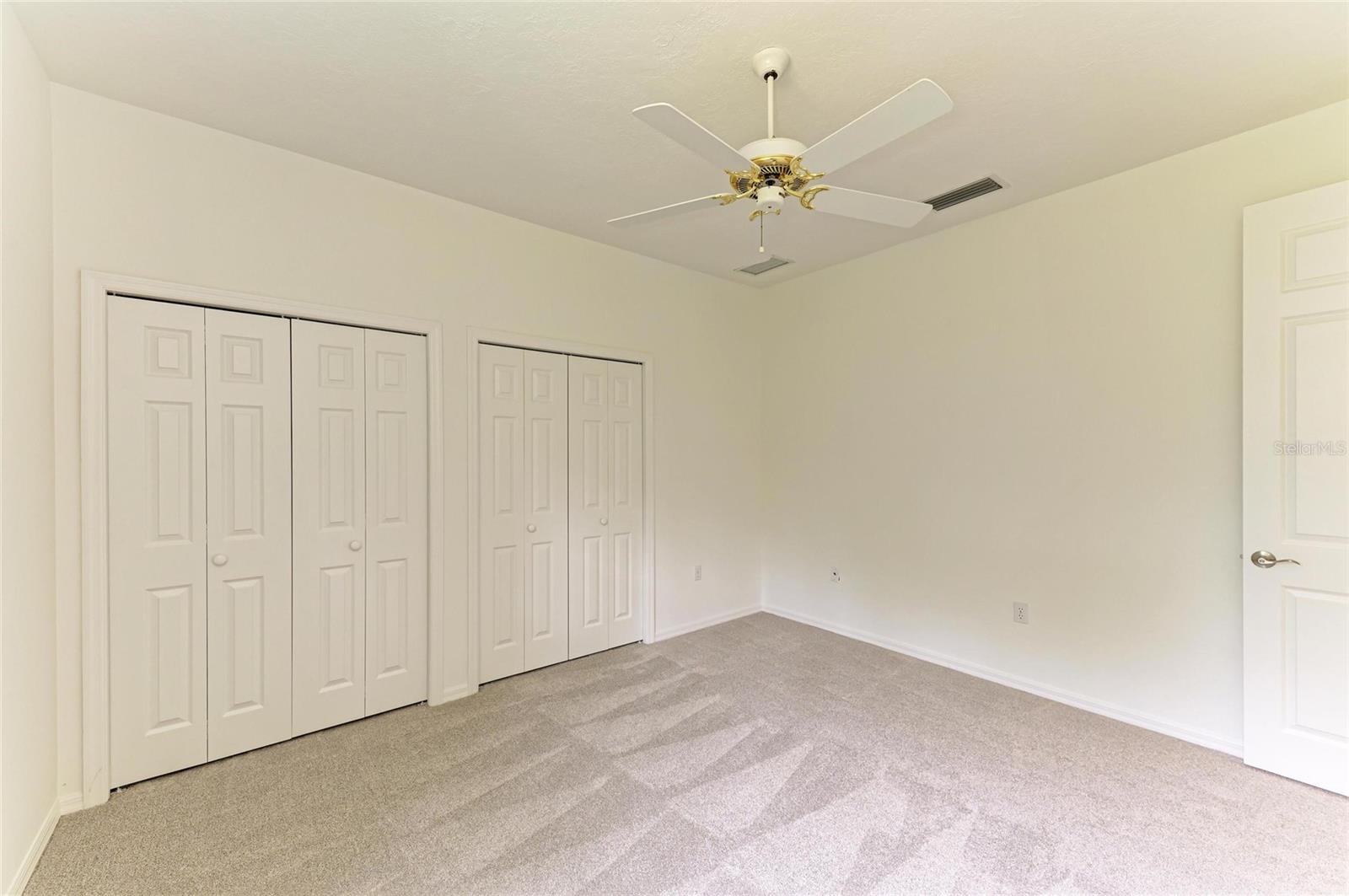 Image 31 of 53 For 5533 Ashley Parkway