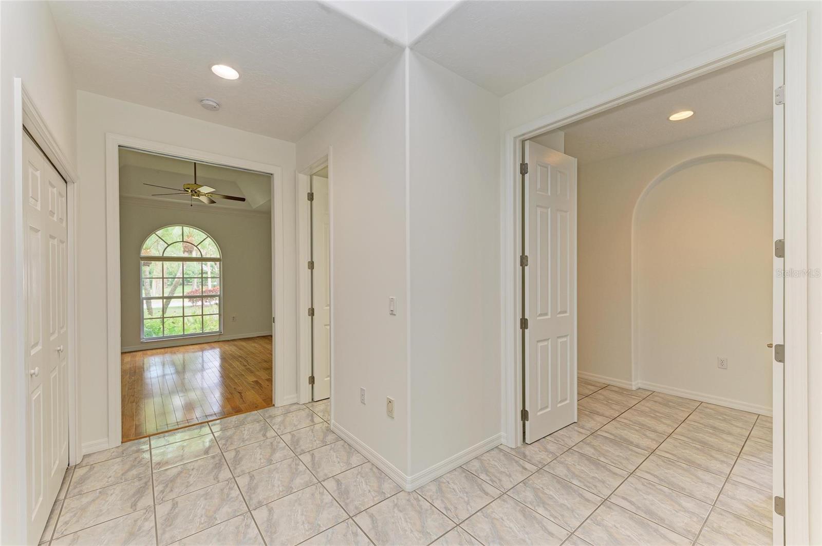 Image 38 of 53 For 5533 Ashley Parkway