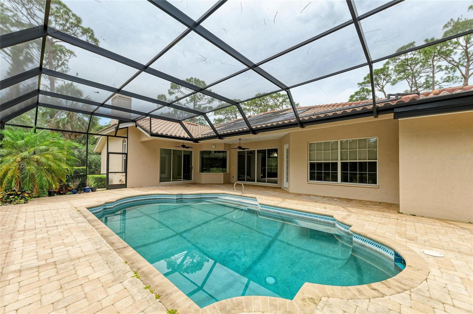 Image 44 of 53 For 5533 Ashley Parkway