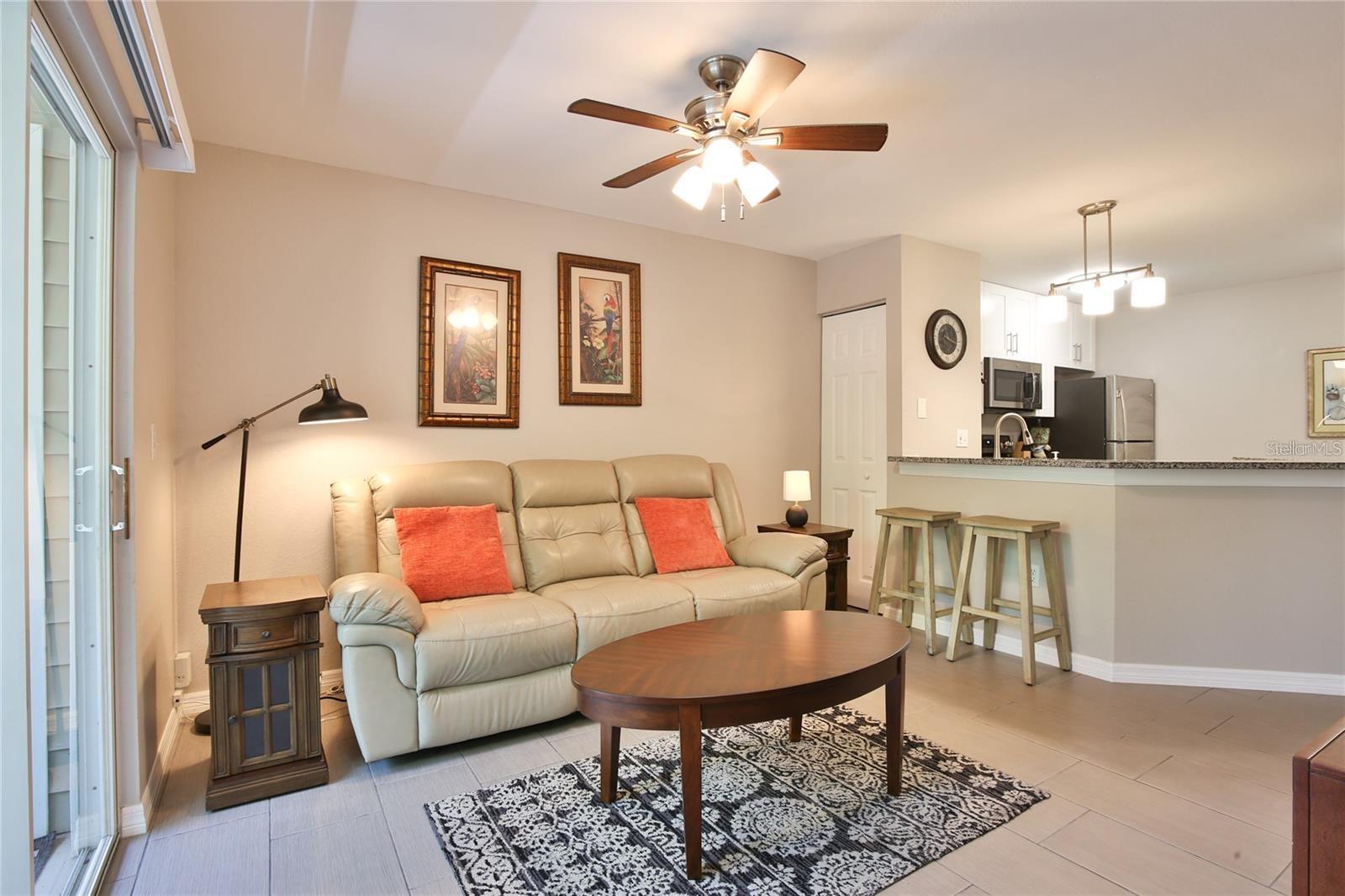 Image 3 of 22 For 850 Tamiami Trail 409