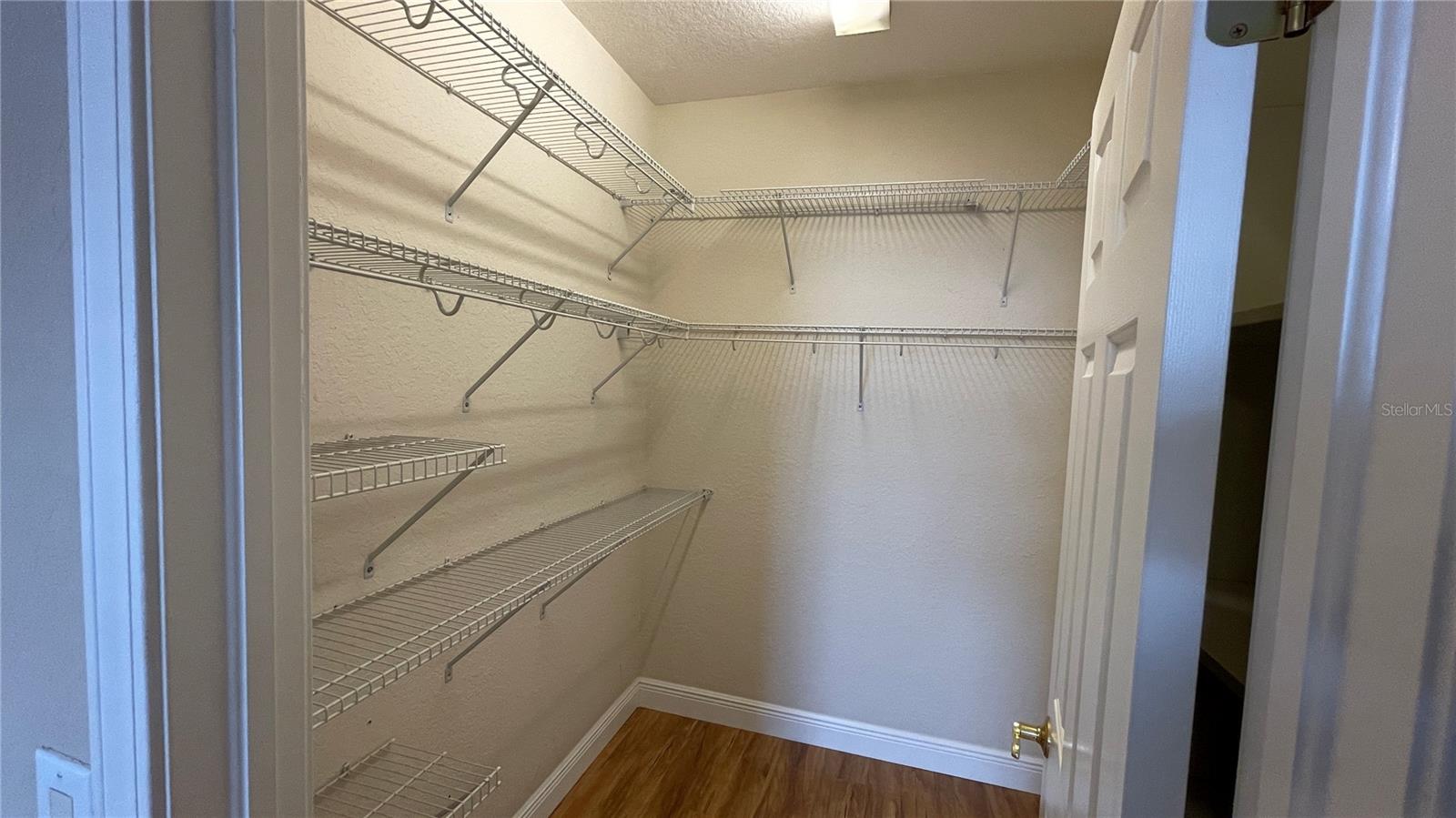 Image 16 of 30 For 1418 Summergate Drive