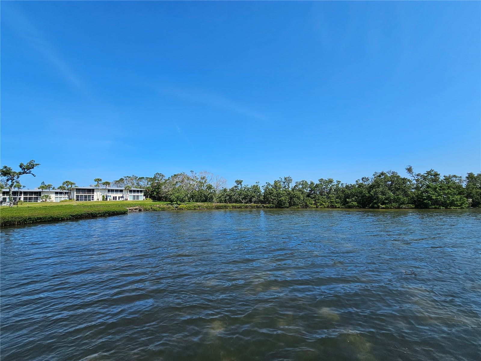 Image 23 of 29 For 3805 Bay Drive 302