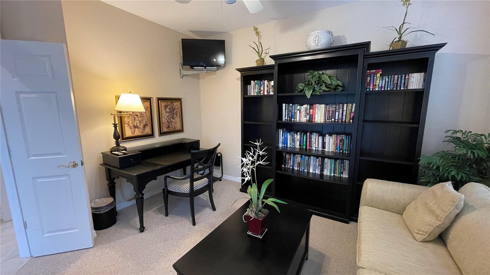 Image 23 of 30 For 6606 Pinefeather Court