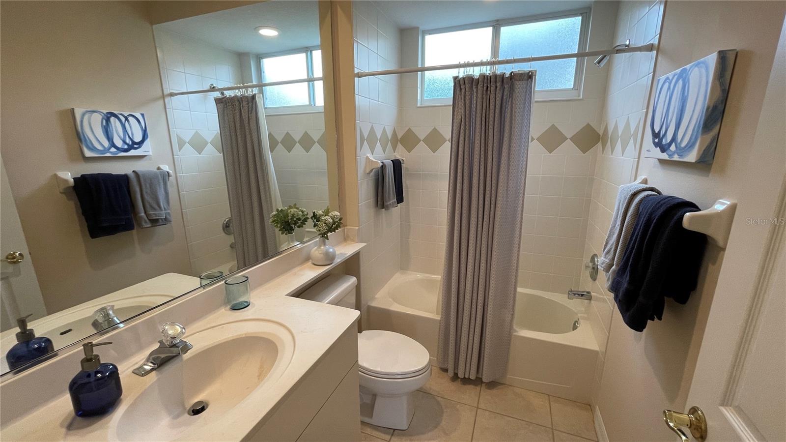 Image 24 of 30 For 6606 Pinefeather Court