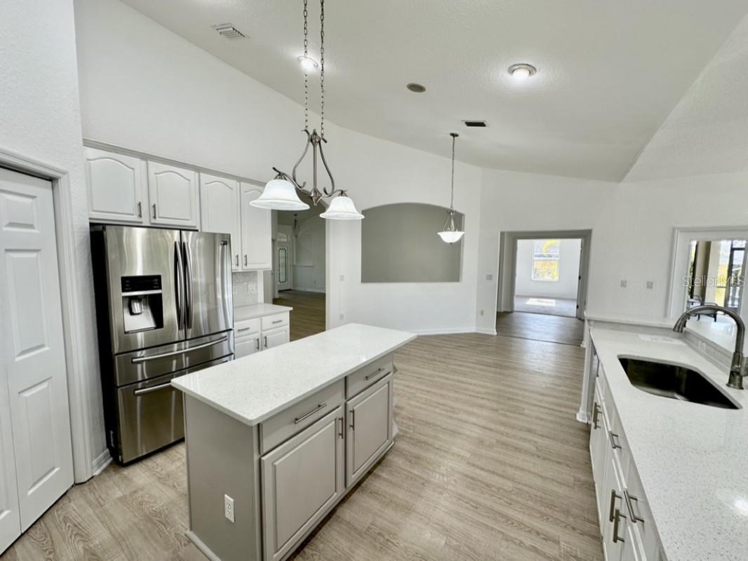 Image 11 of 29 For 9632 Spring Lake Drive