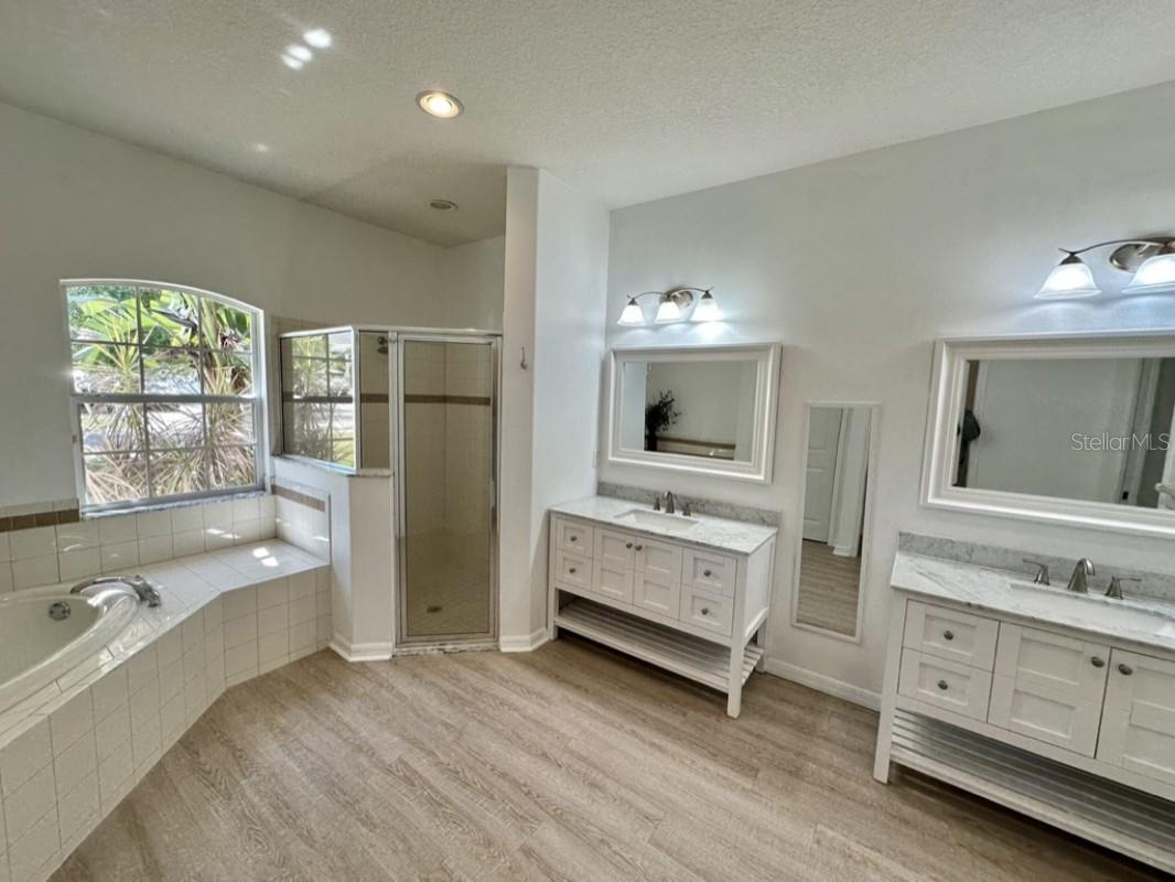 Image 13 of 29 For 9632 Spring Lake Drive