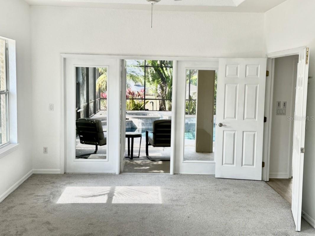 Image 15 of 29 For 9632 Spring Lake Drive