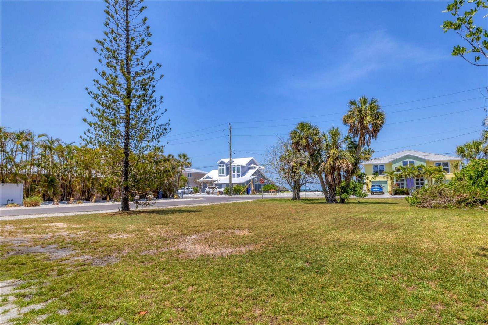 Image 11 of 18 For 501 Bay Boulevard
