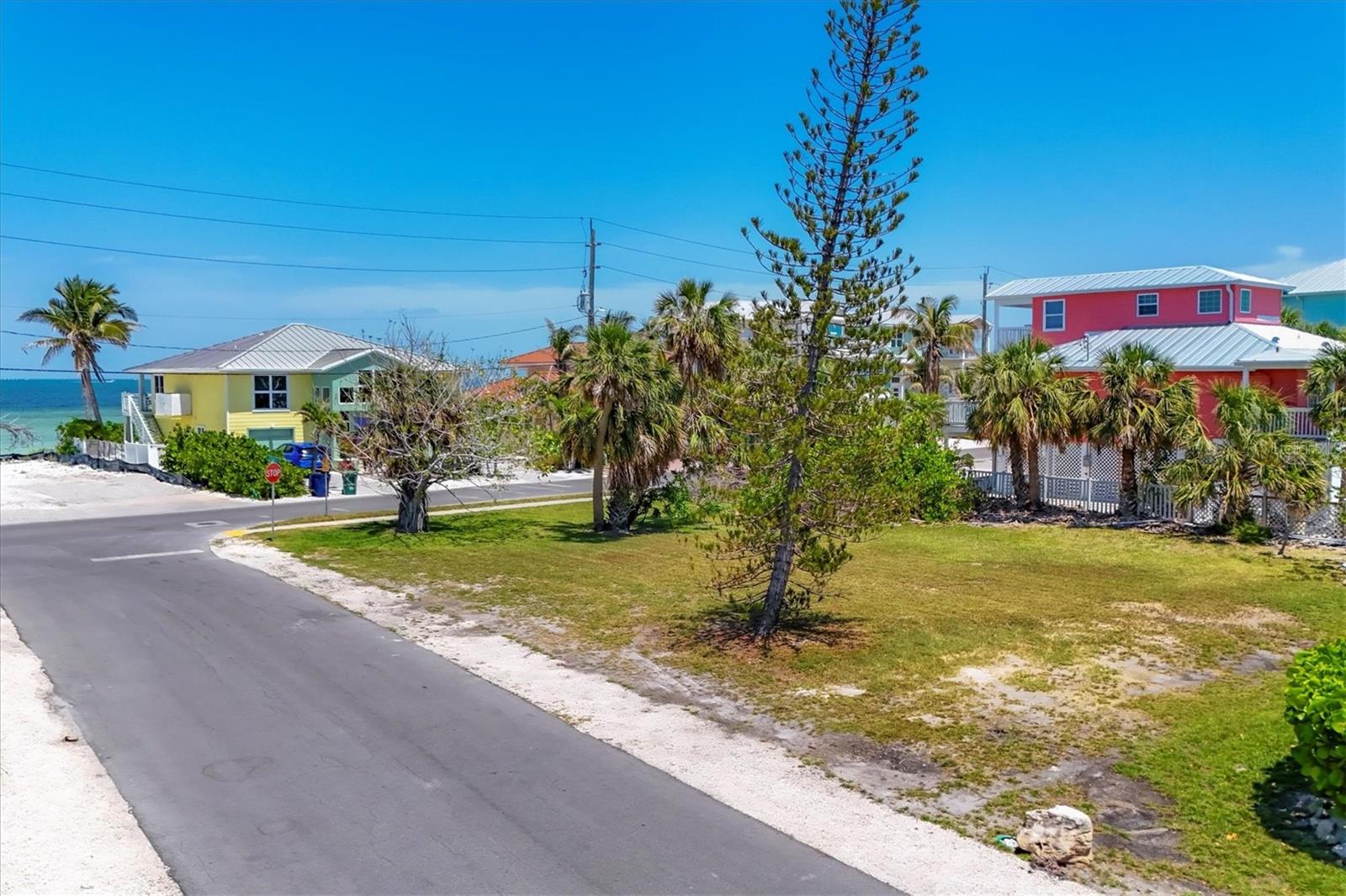 Image 7 of 18 For 501 Bay Boulevard