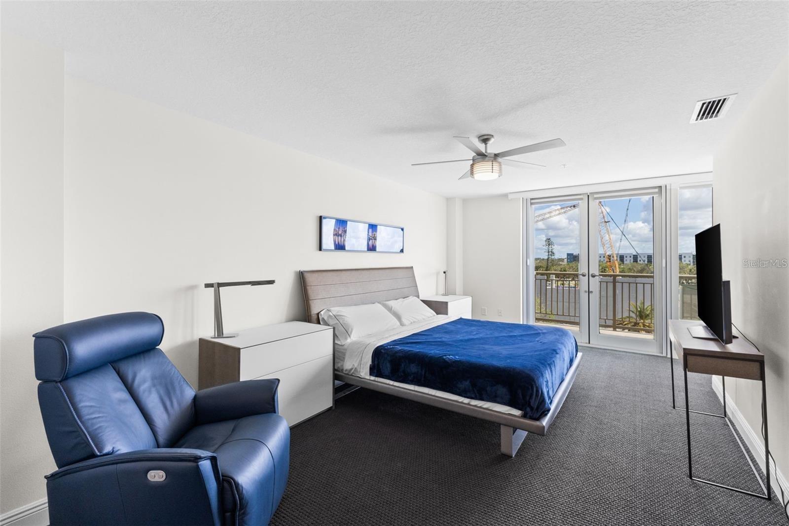 Image 17 of 47 For 800 Tamiami Trail 321