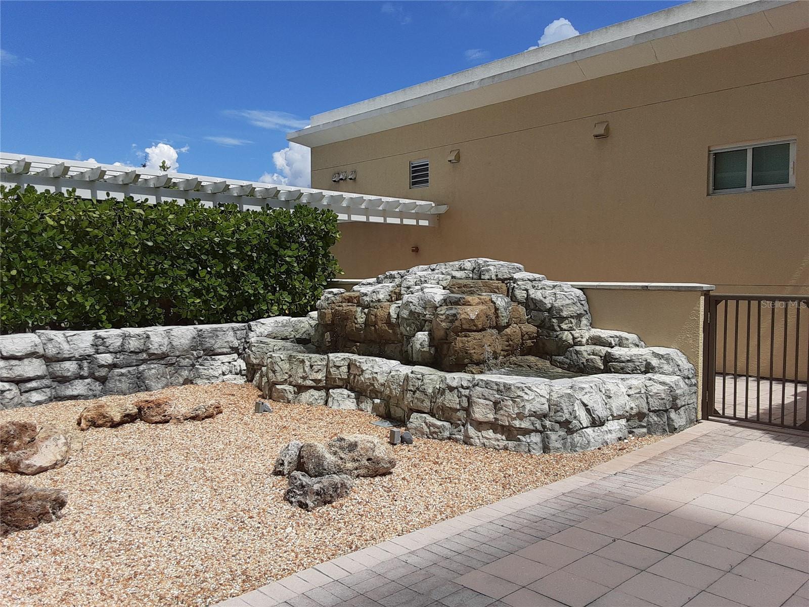 Image 46 of 47 For 800 Tamiami Trail 321