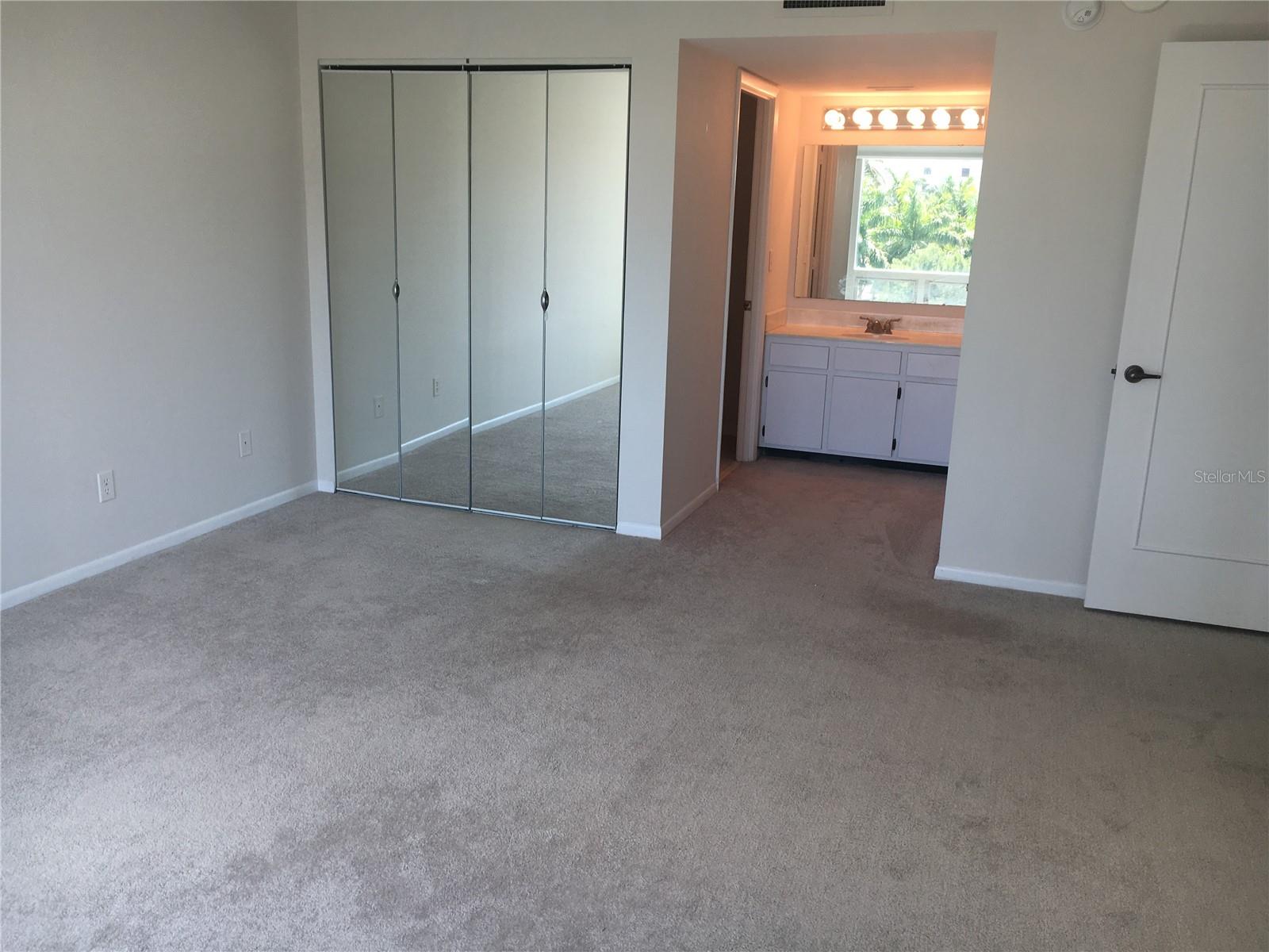 Image 25 of 44 For 1111 Gulfstream Avenue 16c