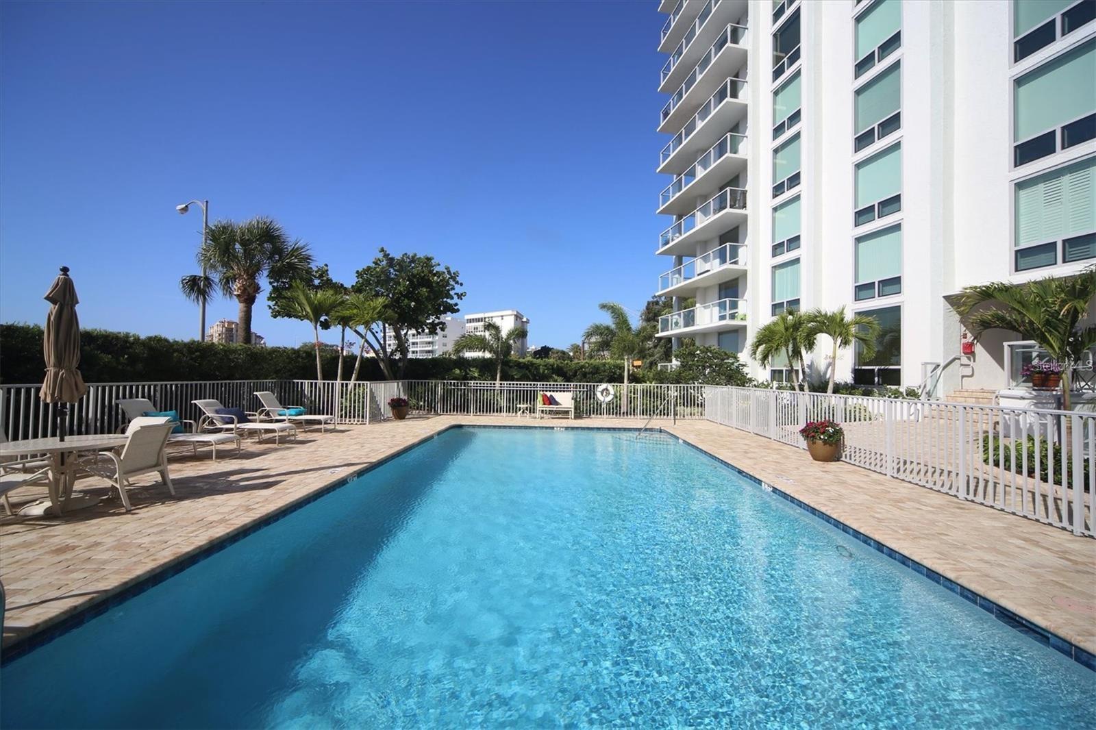Image 31 of 44 For 1111 Gulfstream Avenue 16c