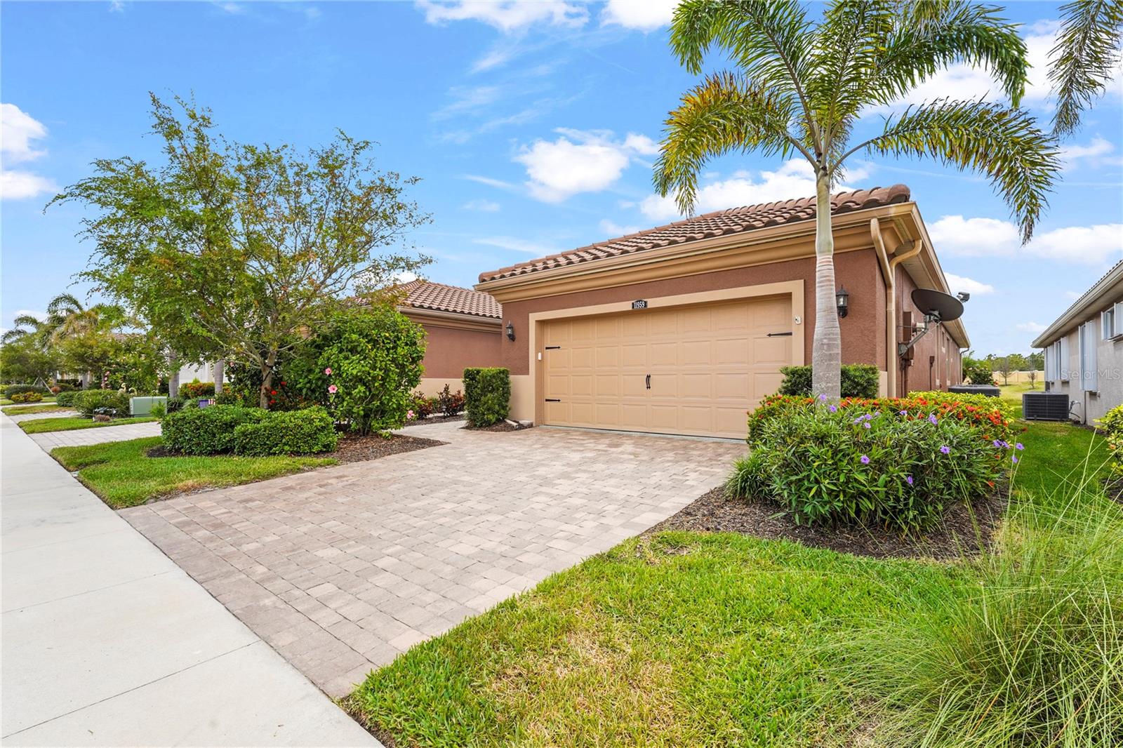 Image 12 of 67 For 11959 Tapestry Lane