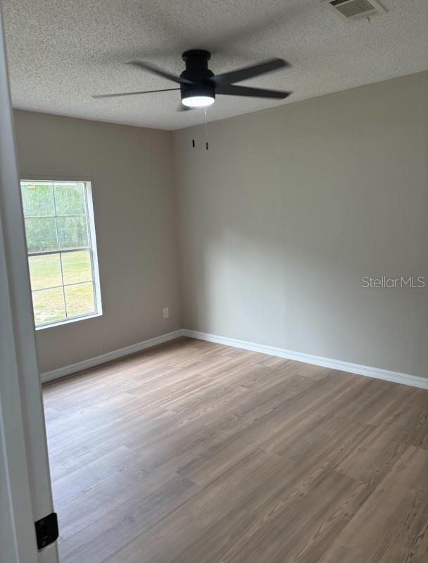 Image 11 of 12 For 13882 130th Avenue