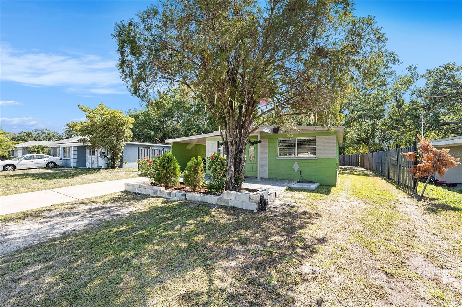 Image 4 of 29 For 1417 14th Street E