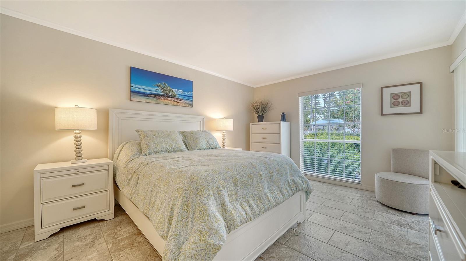 Image 11 of 37 For 5217 Wedgewood Lane 21