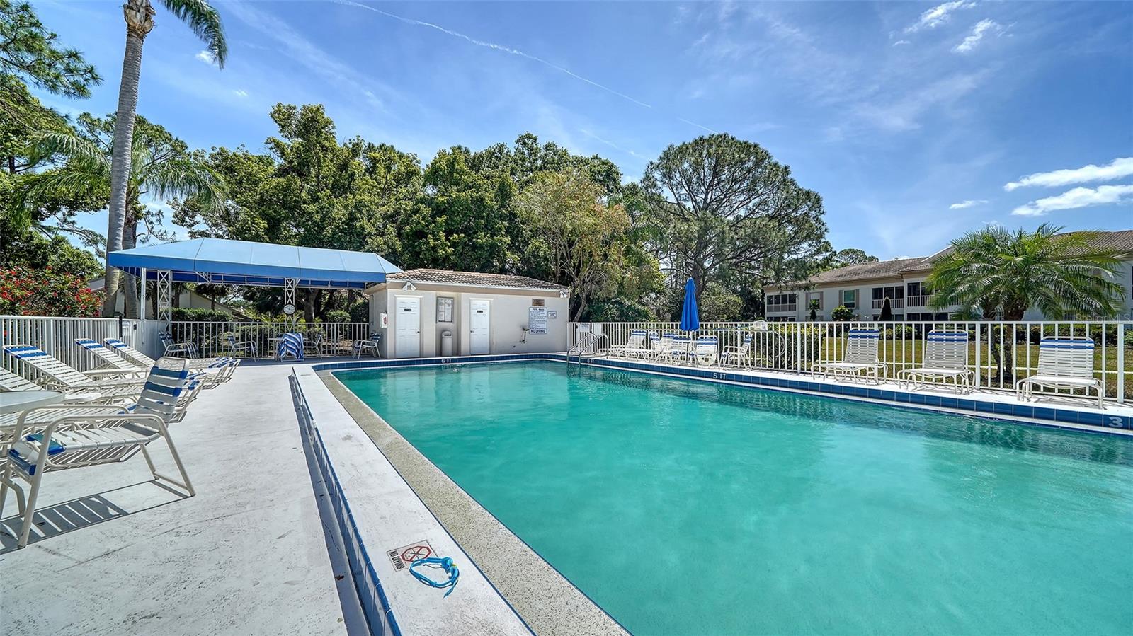 Image 19 of 37 For 5217 Wedgewood Lane 21