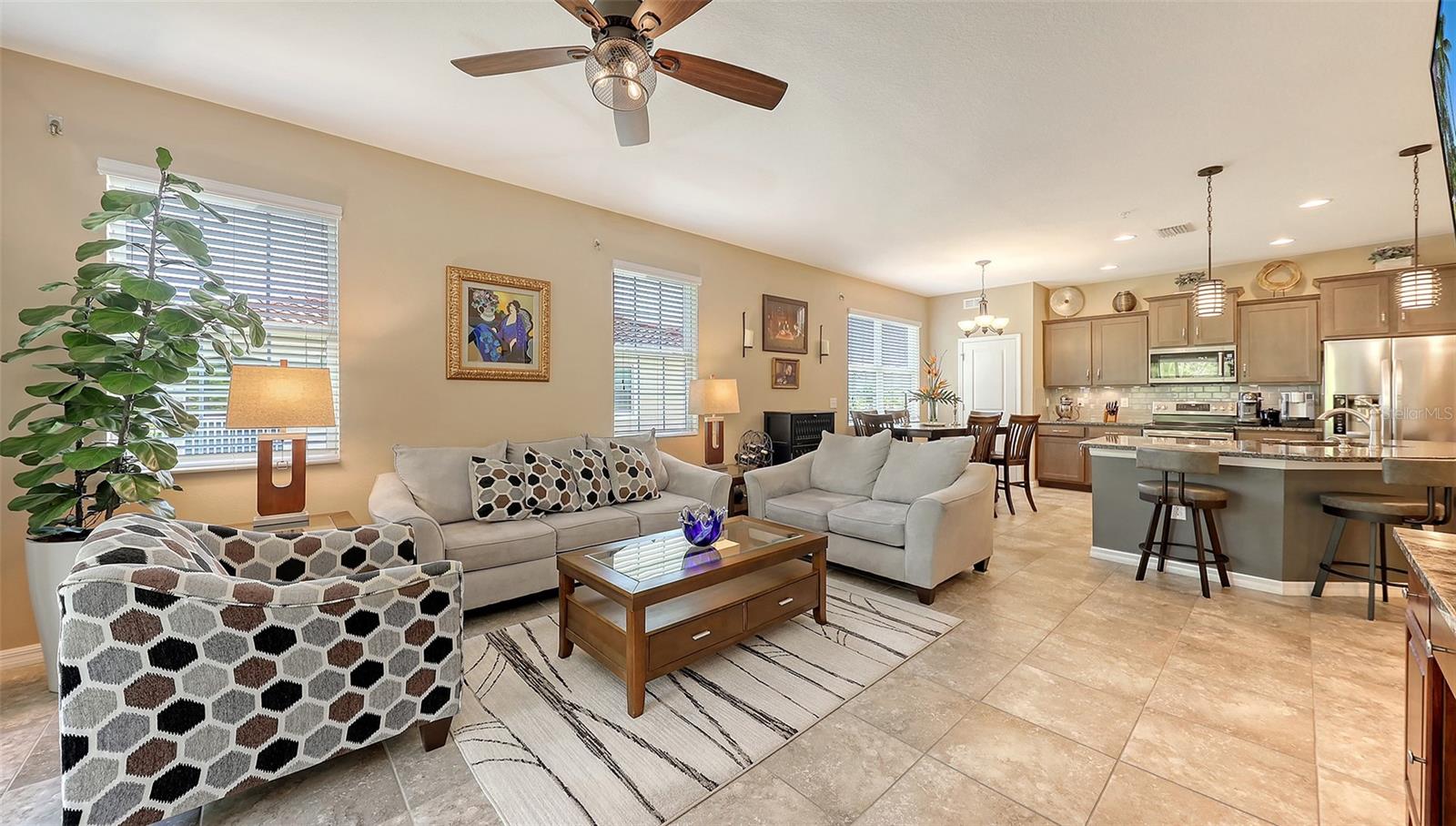 Image 17 of 58 For 8352 Enclave Way 104