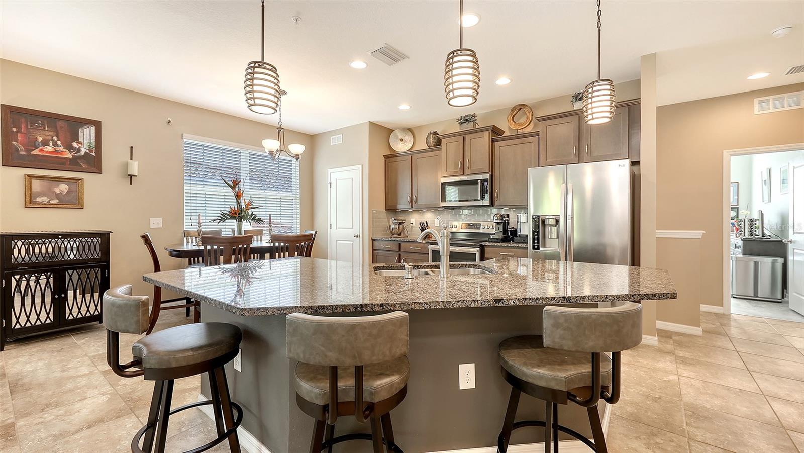 Image 5 of 58 For 8352 Enclave Way 104