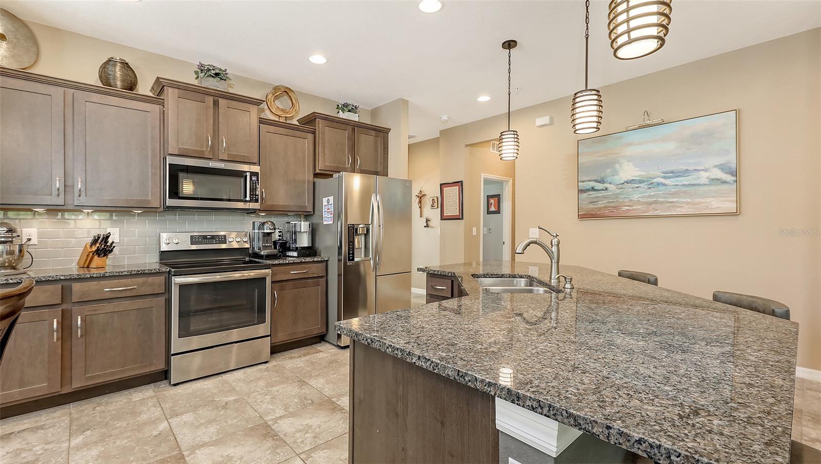 Image 6 of 58 For 8352 Enclave Way 104