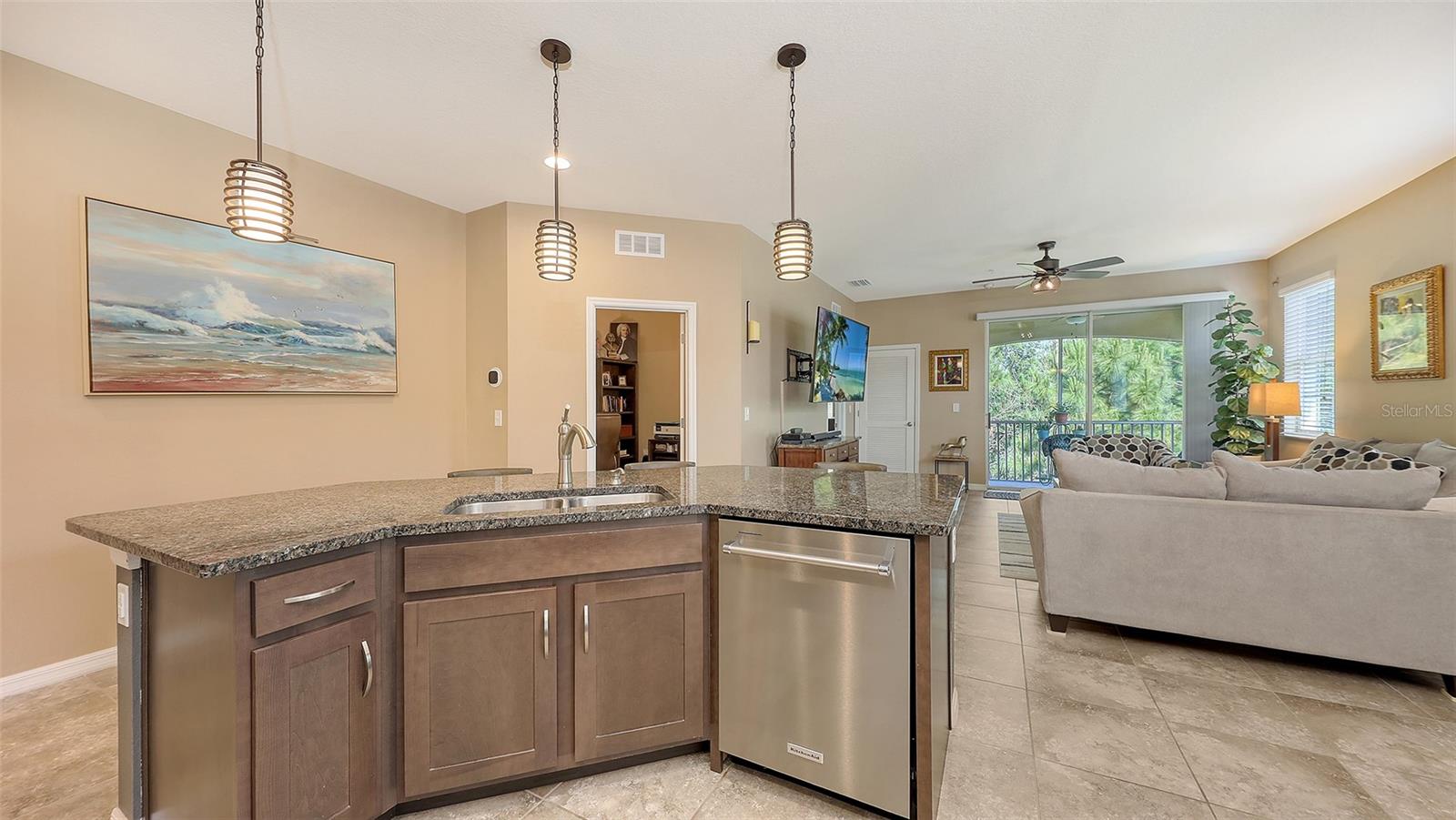 Image 8 of 58 For 8352 Enclave Way 104